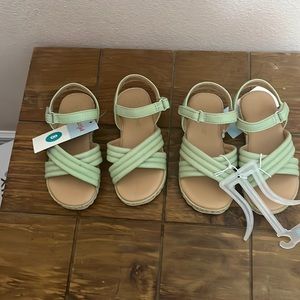 Cat and Jack, Chloe sandals